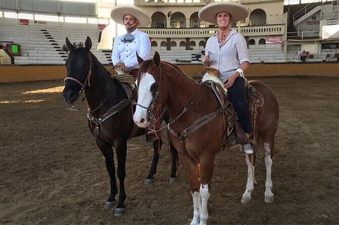 Adventure tour Between Charros, Mariachi and Parián de Tlaquepaque - The Sum Up