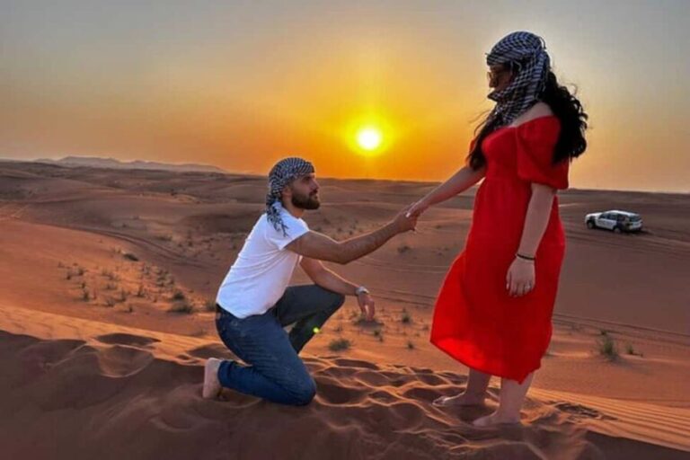 Agadir/Taghazout: Desert Sandboarding & Visit to the Canyon - Sandboarding Experience