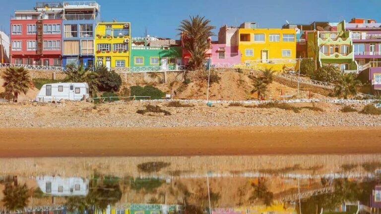 Agadir/Taghazout: Sunset Sandboarding Adventure with Dinner - The Dunes and the Sandboarding Thrill