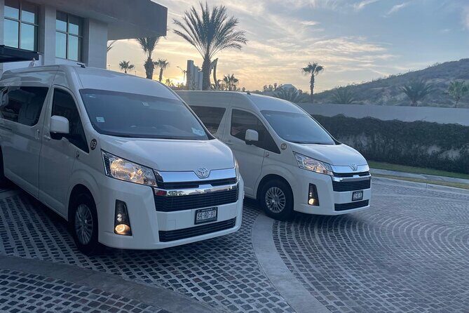Airport (SJD): Tourist Corridor or Puerto Los Cabos round trip - Why this transfer might be worth it