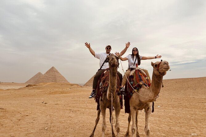 All inclusive Luxury tour: Pyramids, Sphinx, Felucca, Camel ride - The Pyramid of Khafre and Menkaure