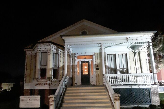Al's Ghost tour : a small group experience - The Itinerary: A Closer Look