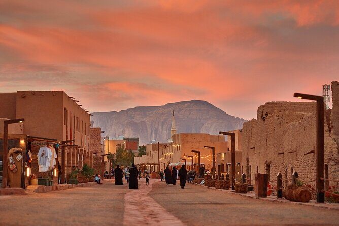 AlUla City Tour with 5 Attractions - Authentic Experiences Highlighted in Reviews