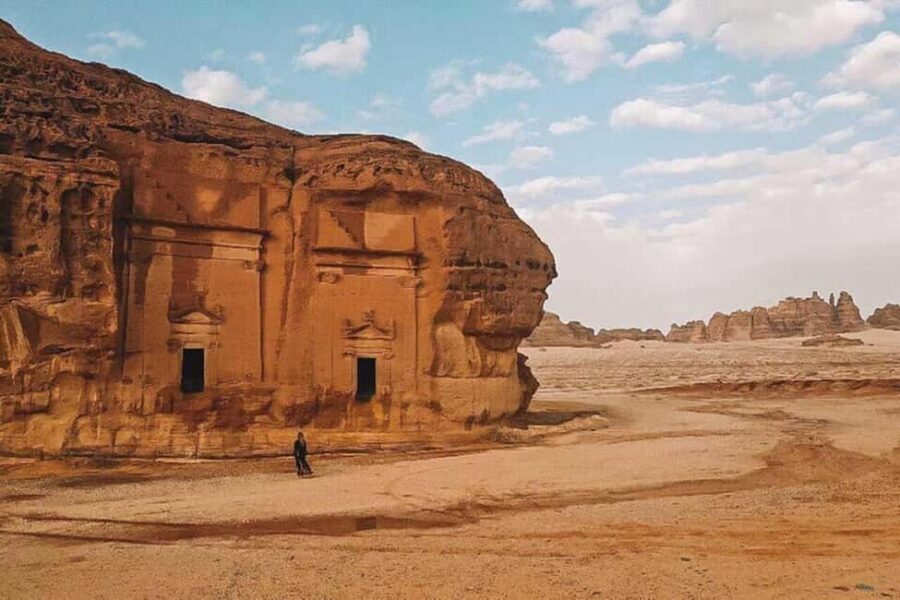 Alula: Hegra Guided Tour - Whats Included and Whats Not