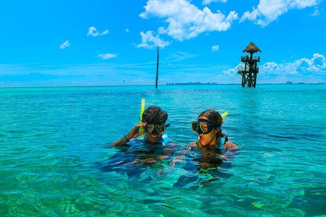 Amazing Catamaran to Isla Mujeres for the best price - Key Points