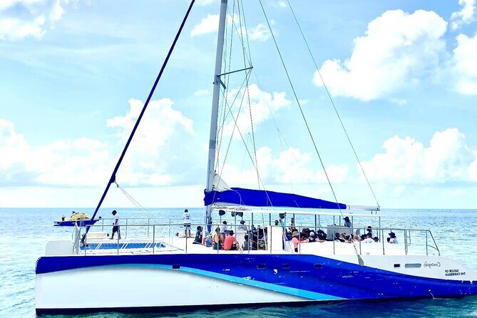 Amazing Party at Isla Mujeres Unlimited! Round Transportation from Cancun - Why It’s a Good Choice