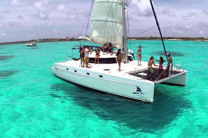 Amazing tour to the beauty Isla Mujeres with Snorkel and open bar - Authentic Traveler Feedback