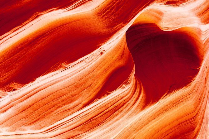 Antelope Canyon X Ticket with Upgrade Option to Photo Tour - An In-Depth Look at the Tour Experience