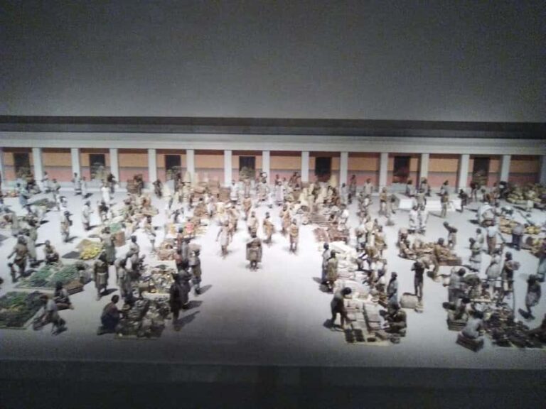 ANTHROPOLOGY MUSEUM & CHAPULTEPEC: Guided Tour - Exploring the Anthropology Museum
