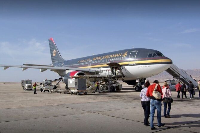 Aqaba Airport Transfer to Petra - Who Should Consider This Service?