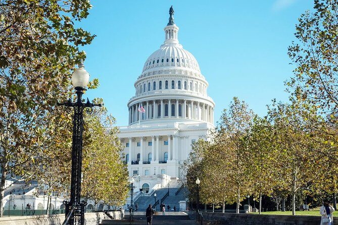 Arlington Cemetery and DC Highlights Tour - The Arlington Cemetery Experience