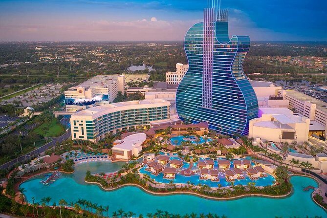 Arrival Private Transfer: Airport FLL to Fort Lauderdale in Luxury SUV - The Experience in Action