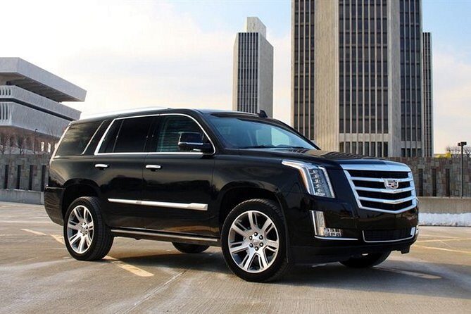 Arrival Private Transfer: Calgary Airport YYC to Calgary in Luxury SUV - FAQ