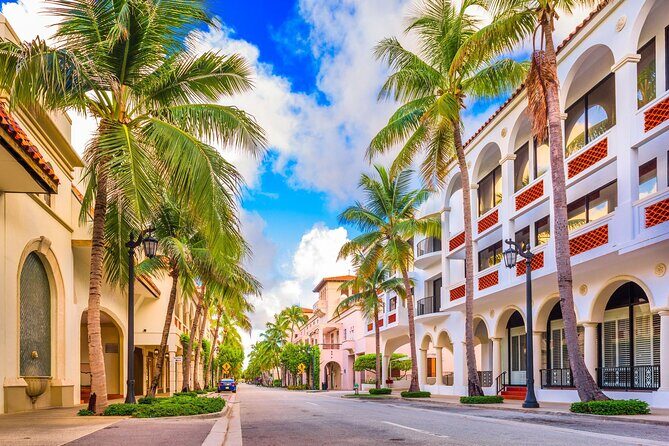 Arrival Private Transfer: Palm Beach Airport PBI to Palm Beach in Luxury SUV - The Sum Up