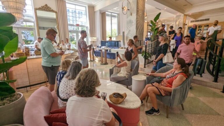 Art Deco & Hidden Gems Walking Tour with Local Historian - Detailed Breakdown of the Tour Experience
