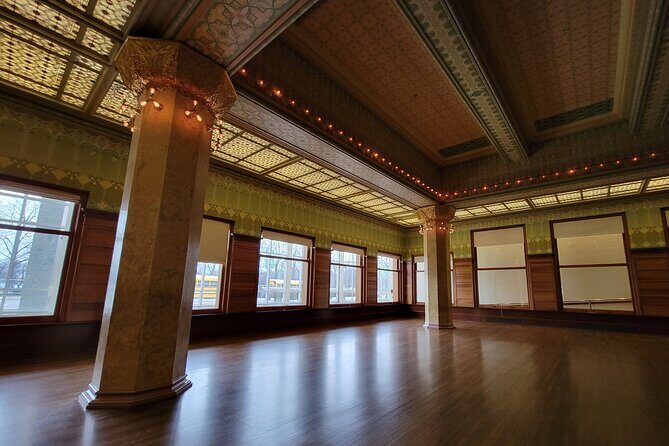 Art Institute of Chicago Private Expert Guided Tour - Practical Considerations