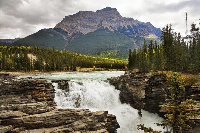 Athabasca Falls Run - Authenticity and the Guides: The Heart of the Experience