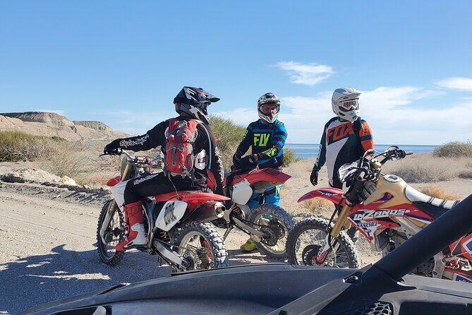 ATV Off-roading + sandboarding Tour in La Paz
