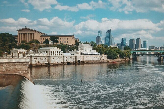 Audio Journey Through History: A Philadelphia Heritage Walk - Revolutionary Philadelphia