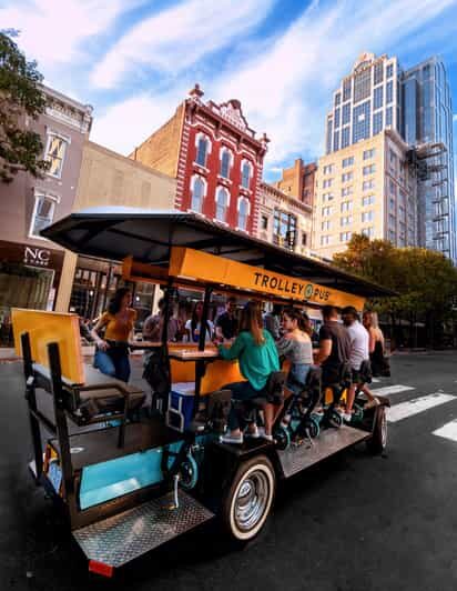 Austin: Trolley Pub Austin Public Mixer Tour - Deep Dive into the Experience