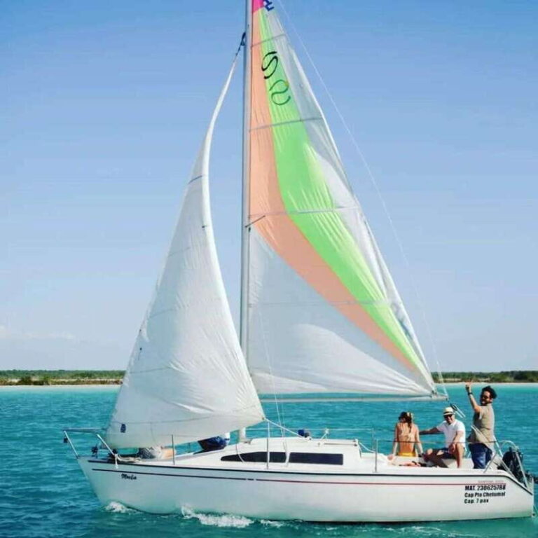 BACALAR! Tour en Velero Privado con bebidas incluidas - A Detailed Tour Itinerary