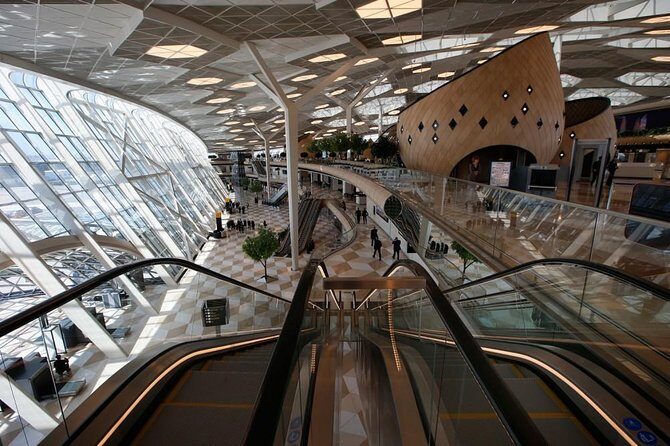 Baku Airport Transfer with Meet and Greet - Real User Feedback: Balancing the Experience