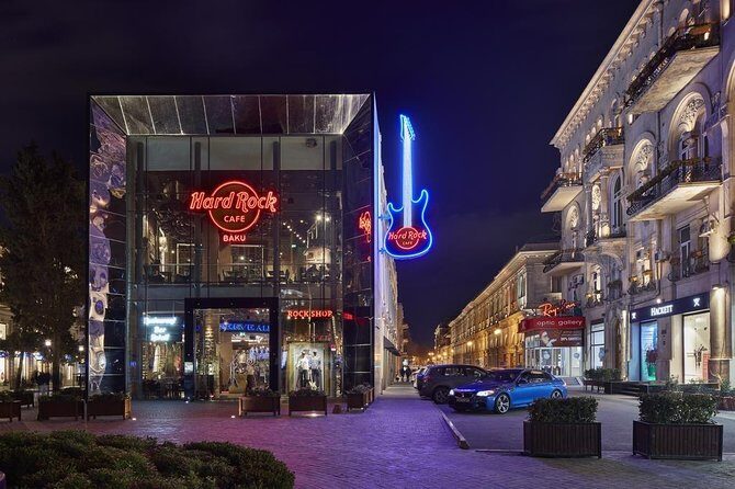 Baku Downtown Original Walking Tour - Who Should Consider This Tour?