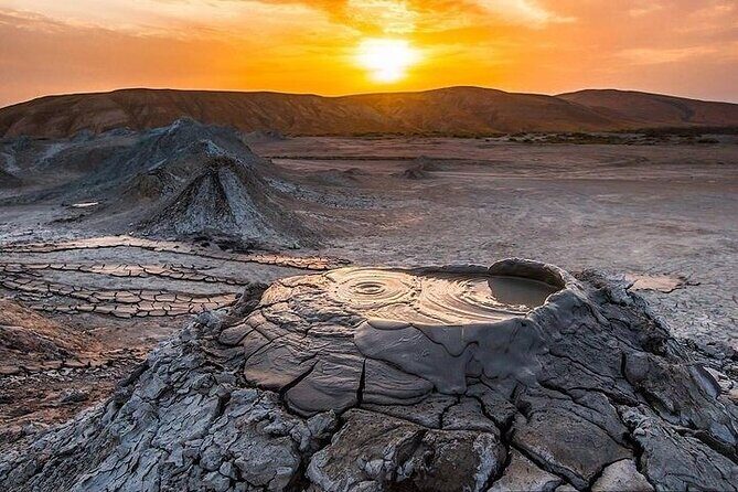 Baku Gobustan and Absheron guided tour + Free Airport Transfer - What Travelers Are Saying