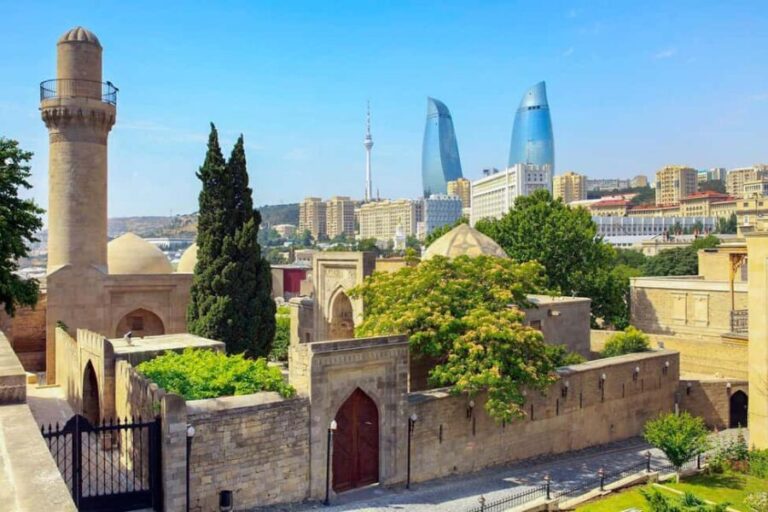 Baku: Old City Guided Walking Tour - What to Expect from the Old City Guided Walking Tour