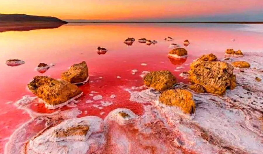 Baku: Sumgait City, Pink Lake & Vibrant Green Bazar Visit - What Makes This Tour Stand Out