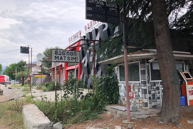 Baku- Tbilisi transfer by car through Lagodekhi border - The Border Crossing Experience