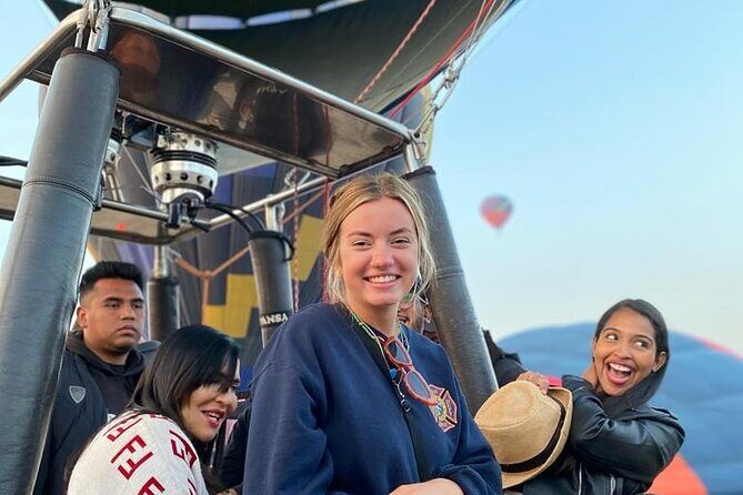 Balloon flight with breakfast in Cave and Pyramids from CDMX - Analyzing the Value and Realistic Expectations