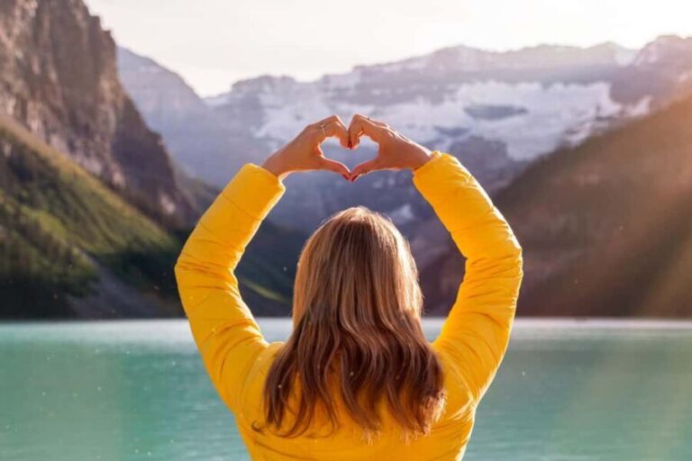 Banff 2-day: Lake Louise, Moraine Lake, Johnston Canyon tour - FAQ