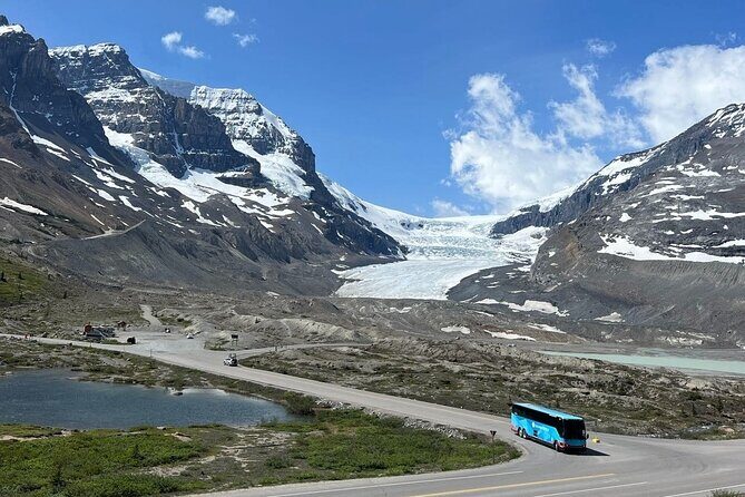 Banff Icefield Parkway Private Full Day Tour - The Experience of Traveling with a Guide