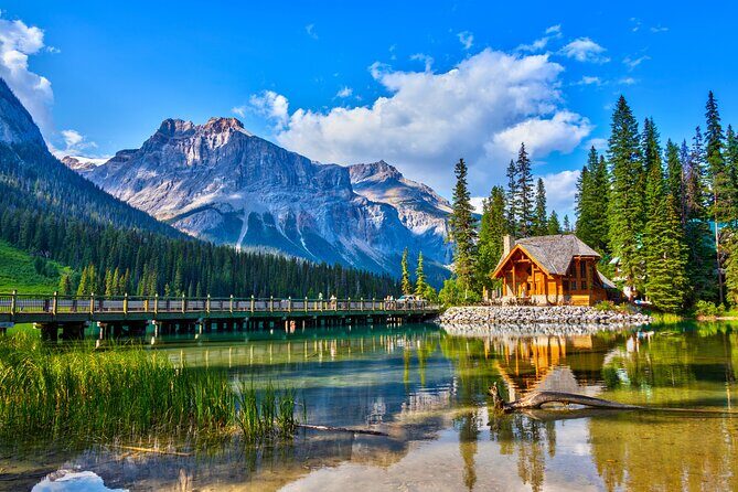 Banff Private Lake Tour: Moraine, Louise, Peyto & Emerald - Why Choose This Tour? A Closer Look