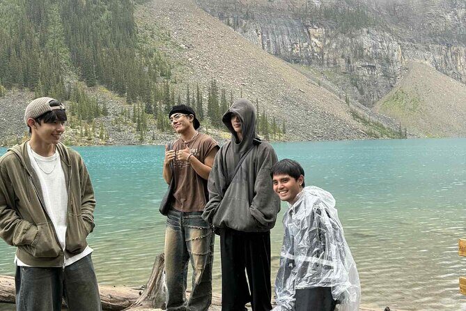 Banff: Shared Sightseeing Tour to Moraine Lake and Lake Louise - The Itinerary in Detail