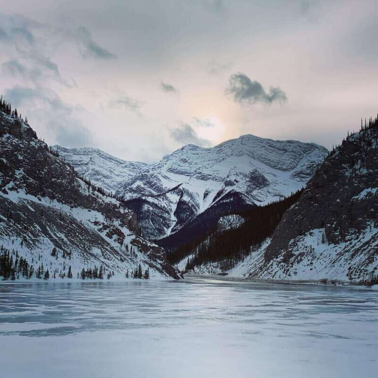 Banff: WILD ICE Winter Adventure - Ice Cleat Included - Who Will Love This Tour?