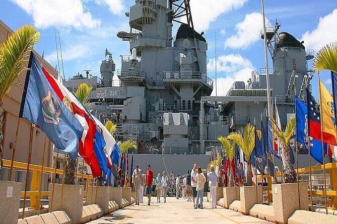 Battleships of WWII at Pearl Harbor from Waikiki - Who Will Love This Tour?