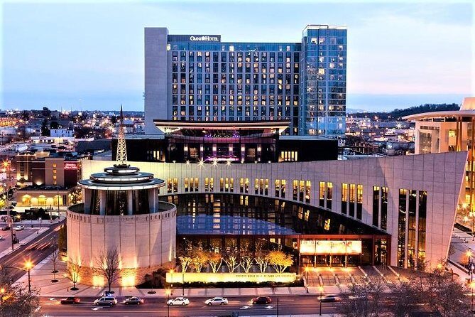 Before-Open Guided Tour & Admission to Country Music Hall of Fame - The Sum Up