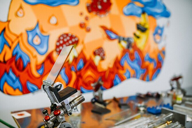 Beginner's Glass Blowing Lessons in Portland, Oregon - The Value of the Experience