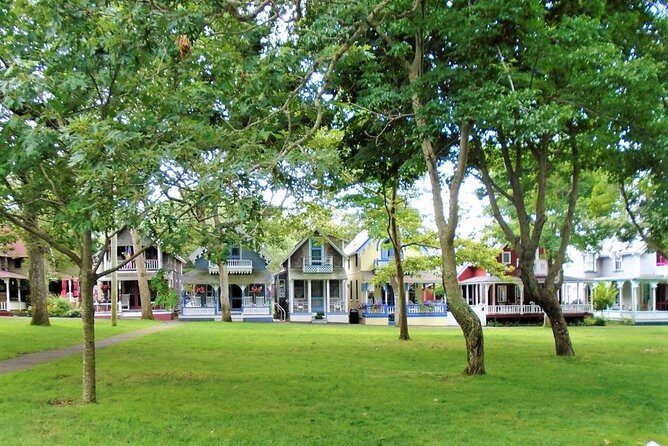 Best 3-Hour Martha's Vineyard shared Island Tour from Oak Bluffs - The Sum Up