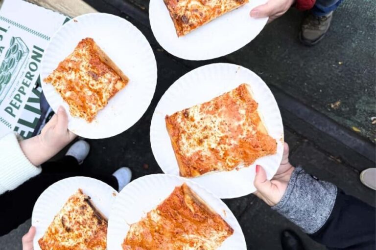 Best of Lower Manhattan: Pizza Crawl - Who is this experience best suited for?