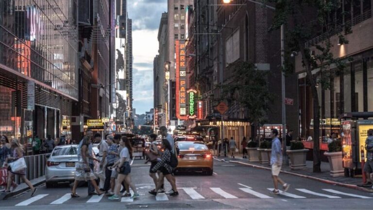 Best of New York City: Private Walking Tour with Local - The Itinerary: What to Expect