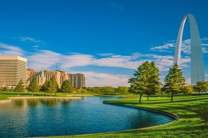 Best of St. Louis Small Group Tour w/St Louis Arch & River Cruise - Valuing the Experience
