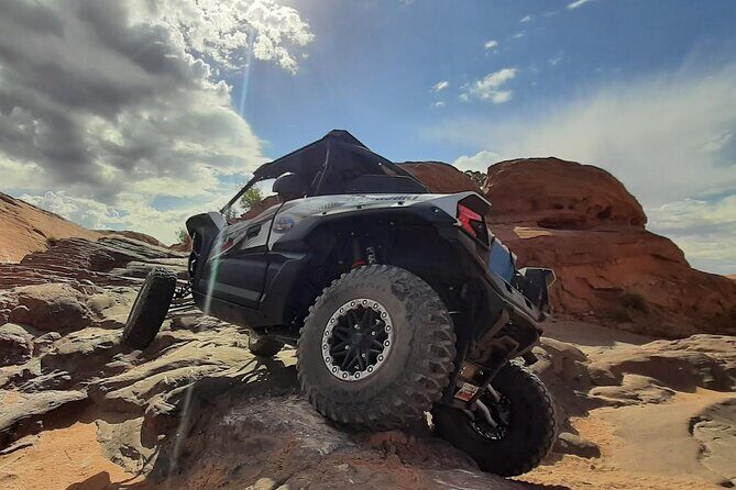 BEST! Poison Spider U-Drive 4X4 Tour in Moab +Dinosaur Tracks! - Who Will Love This Tour?