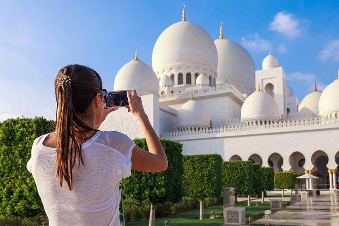 Big Bus Dubai and Abu Dhabi Twin City Ticket: Hop-On Hop-Off Tours - Deep Dive into the Itinerary