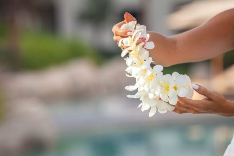 Big Island: Kona Airport Traditional Lei Greeting - Why Choose the Kona Airport Lei Greeting?