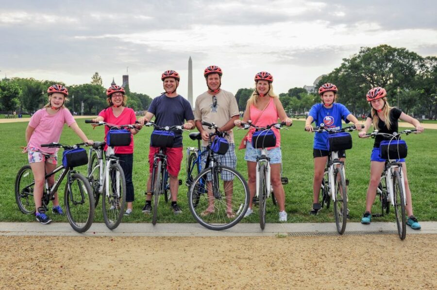 Bike Tour: Capitol Hill, Lincoln Memorial, National Mall
