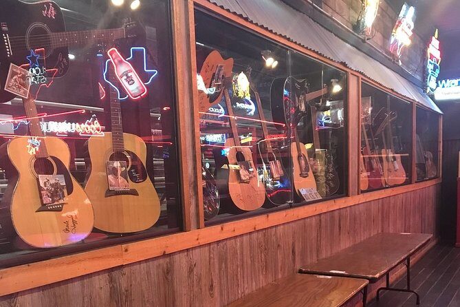 Billy Bob's Texas Honky Tonk Dinner and Photo Package - How the itinerary unfolds