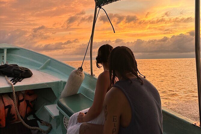 Bioluminescence & sunset local boat tour to Los Arcos Sanctuary - Why This Tour Is Worth Your Time